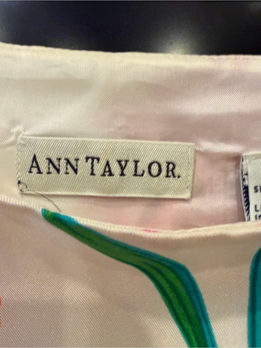 Ann Taylor 100 % silk Cream Floral & Butterfly Square-Neck Camisole Top - Picture 2 of 3
